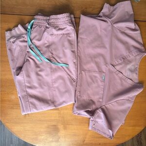 Figs Mauve Scrub Set